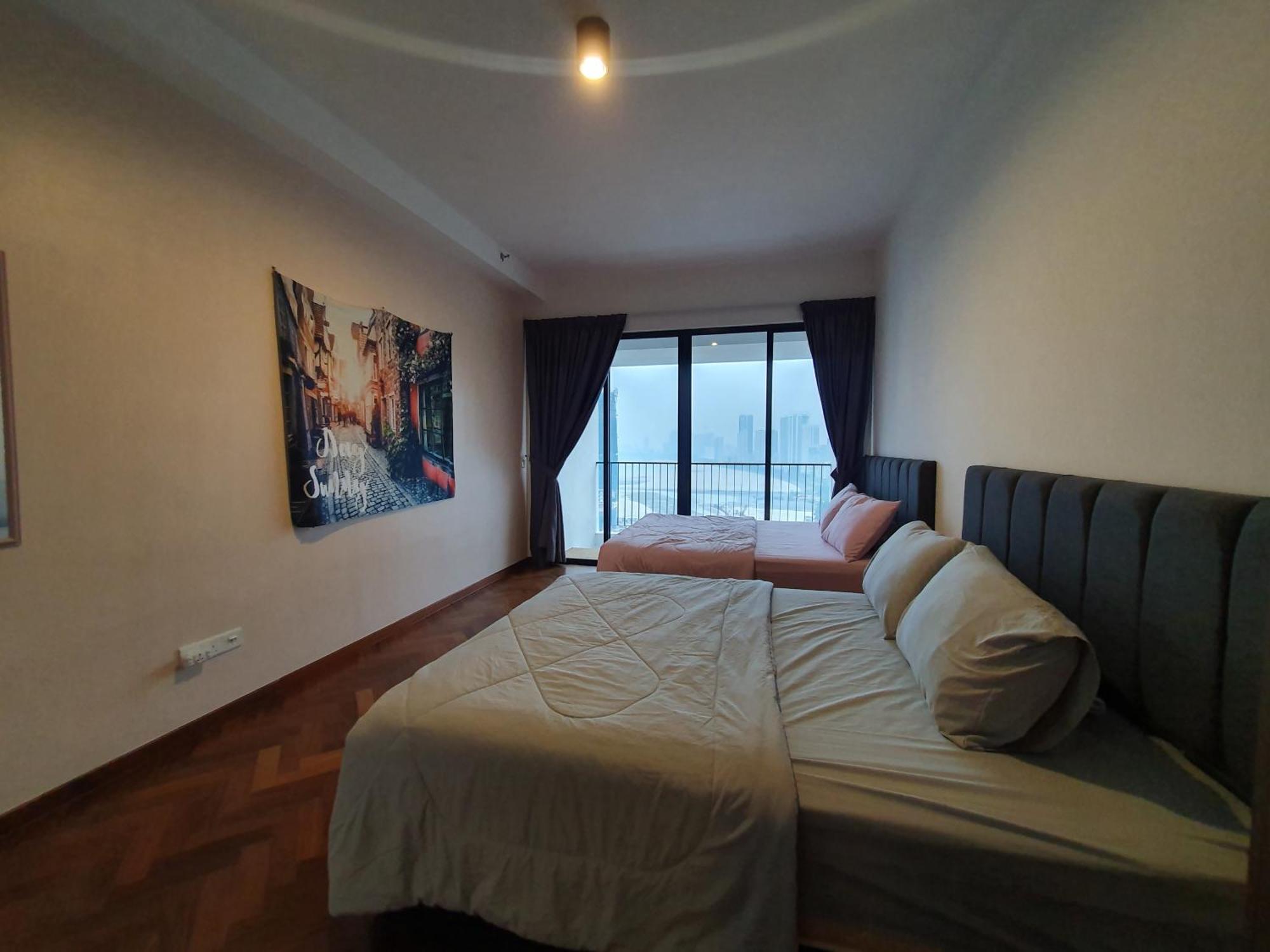 The Landmark By Katana 3Br To 4Br Luxury Seaview Landmark Homestay At Gurney 15-16Pax 无敌海景套房 Tanjung Tokong Exterior foto